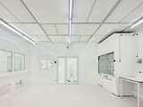 Salle propre classe ISO 5 à ISO 8 de 450 m²