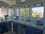 Laboratoire de contrôle qualité XLK - Salle propre, flux ISO 5